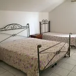 Hotel Lo Scoglio *