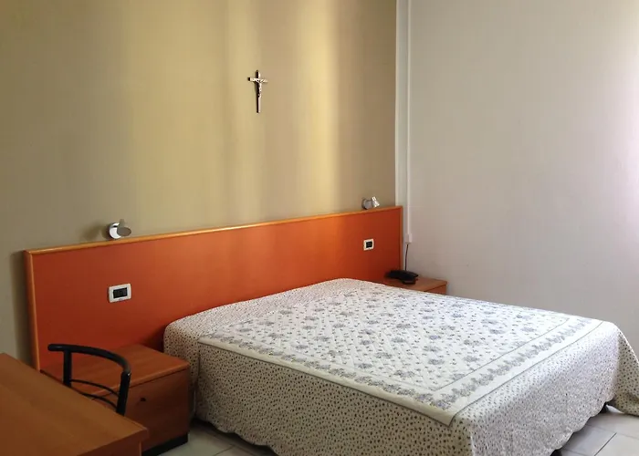 Hotel Lo Scoglio Castelnuovo del Garda